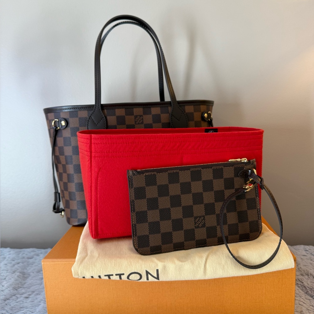 Louis Vuitton Brown Damier Ebene Canvas Shoulder Bag - Picture 2 of 14